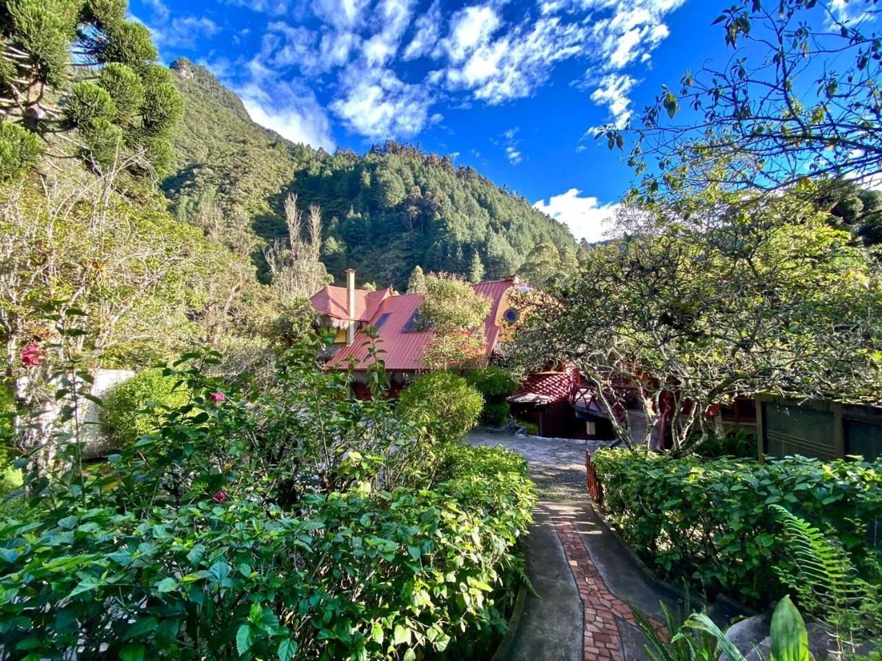 Finca Chamanapamba Guest House Baños Buitenkant foto